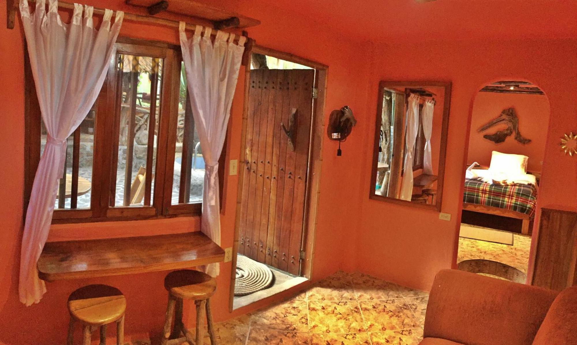 Lonesome George Ecolodge Пуерто Айора Стая снимка